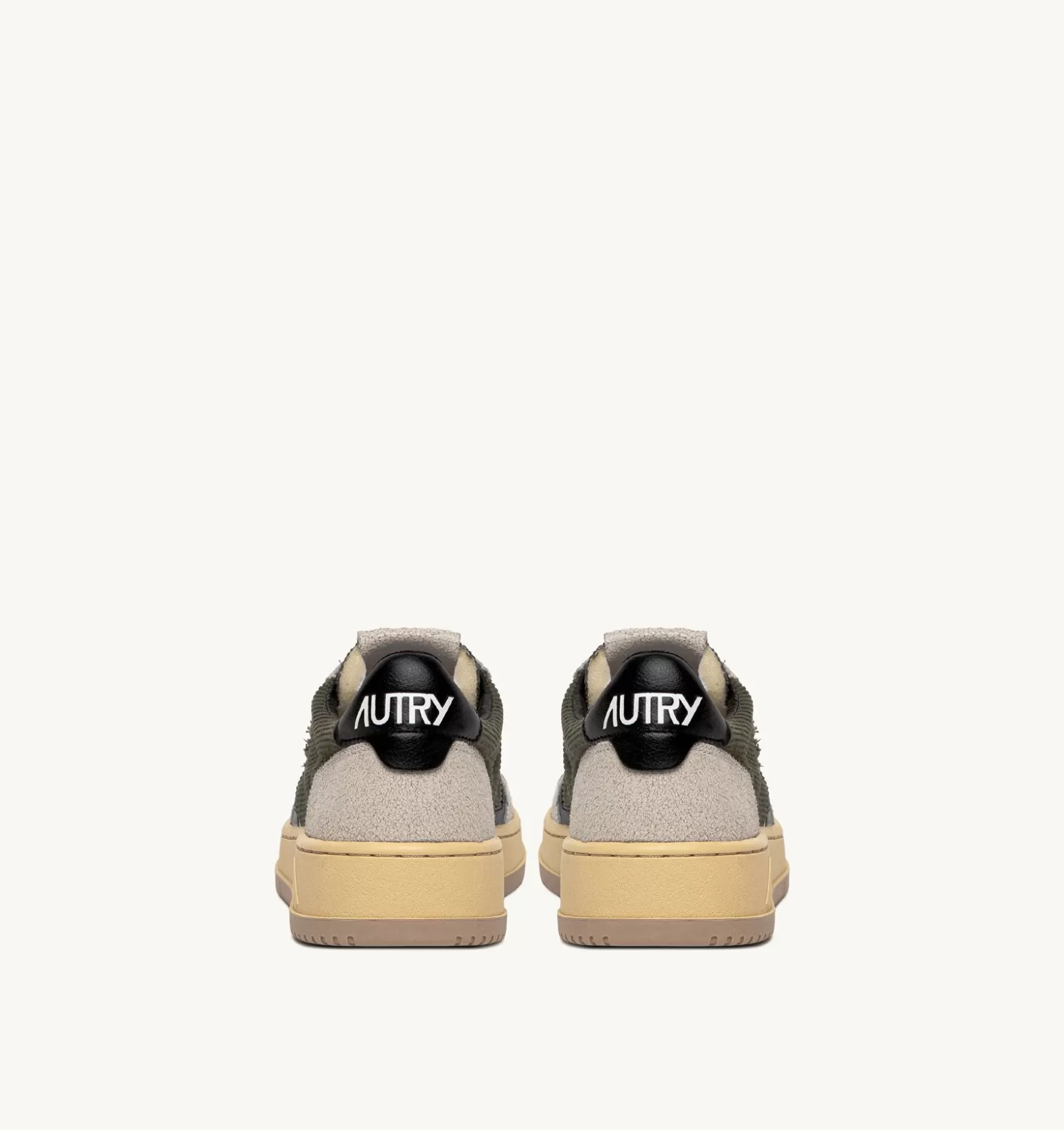 Medalist^AUTRY Medalist Low Sneakers In Green Ribbed Velvet And White Leather