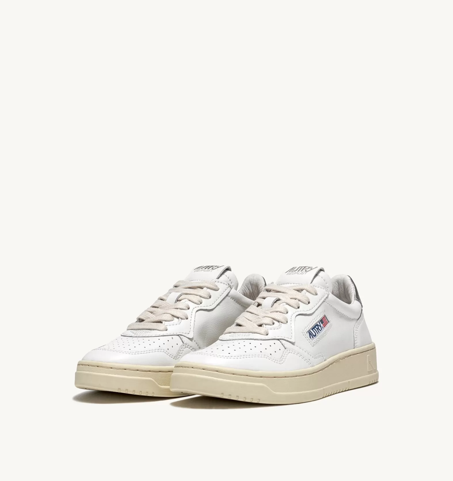 Medalist^AUTRY Medalist Low Sneakers In Leather White And Silver