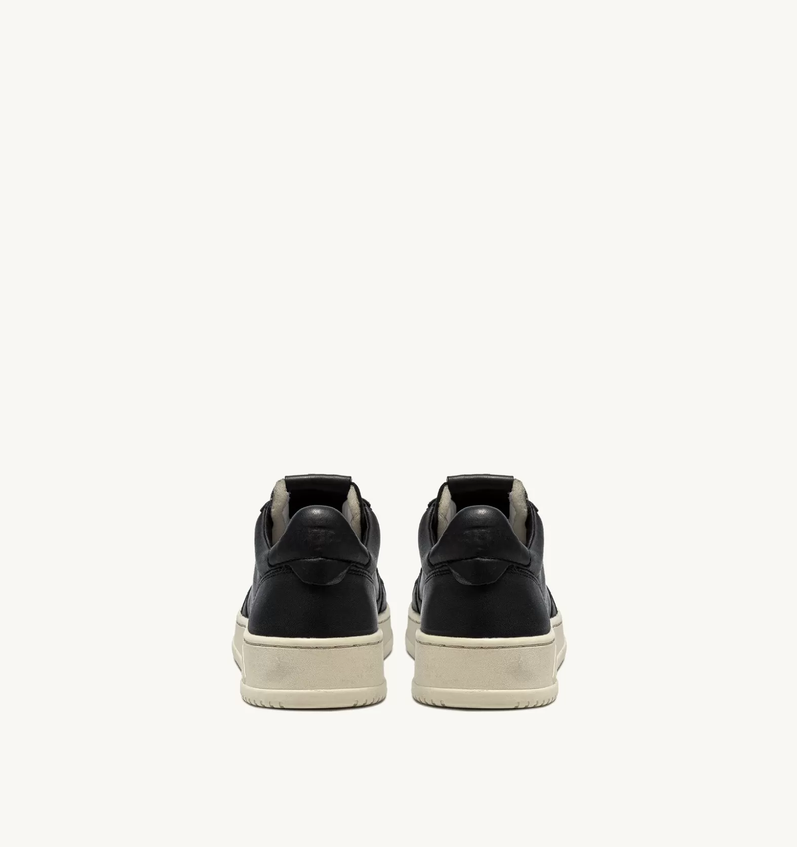 Medalist^AUTRY Medalist Low Sneakers In Soft Goatskin Color Black