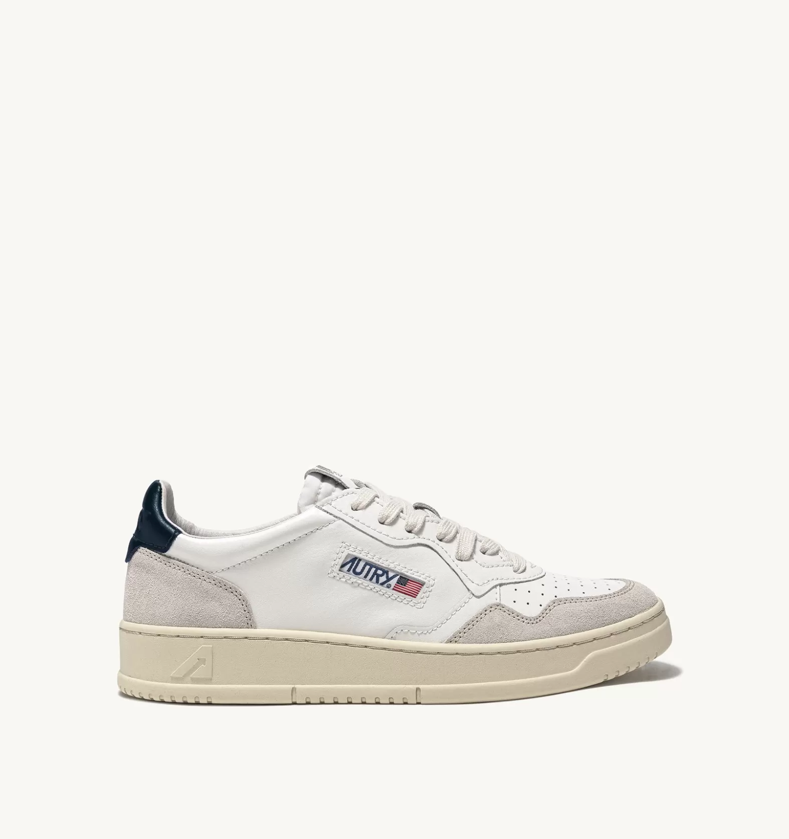 Medalist^AUTRY Medalist Low Sneakers In Suede And Leather White And Blue
