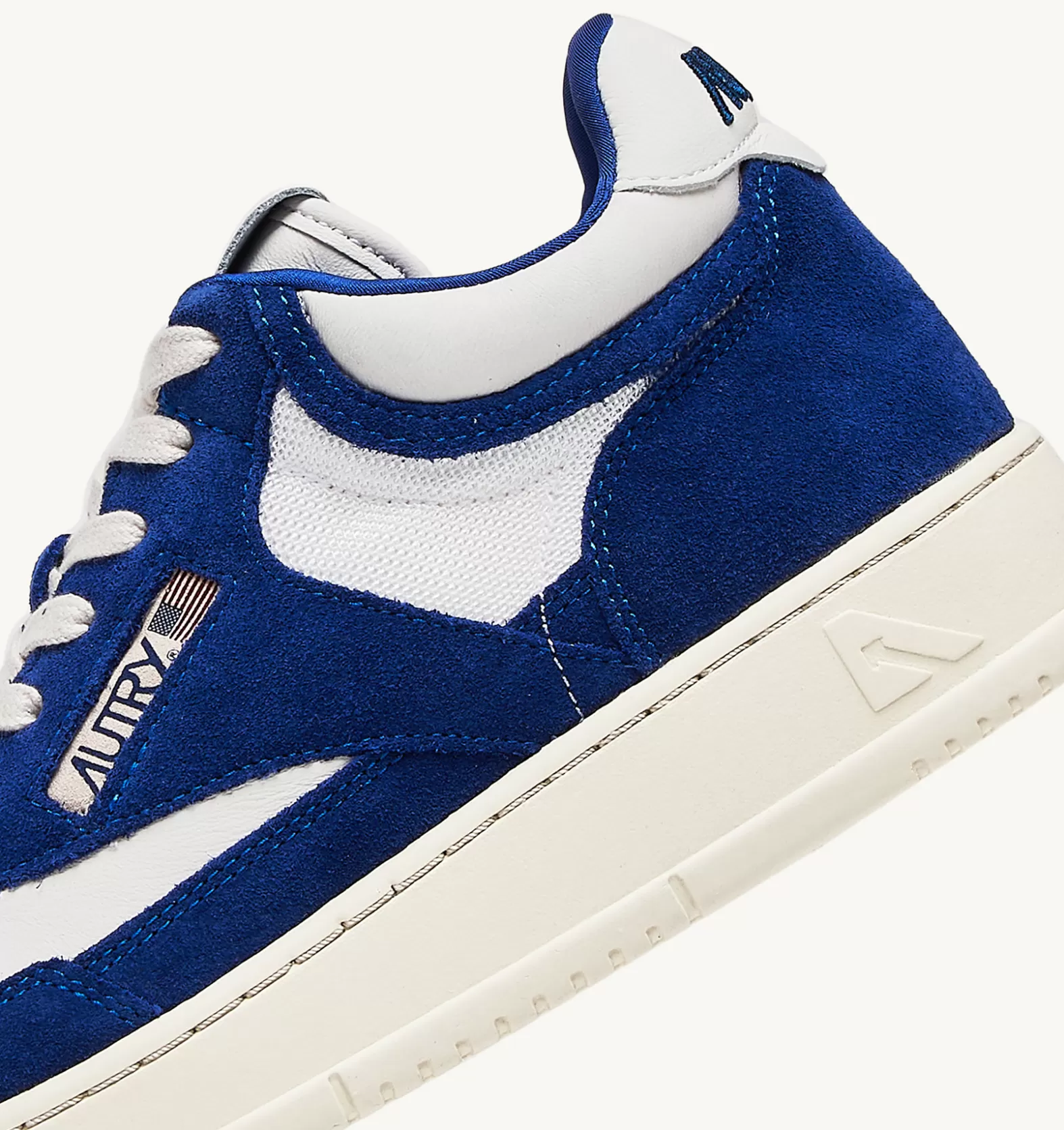Open^AUTRY Open Mid Sneakers In Leather Color White And Academy Blue